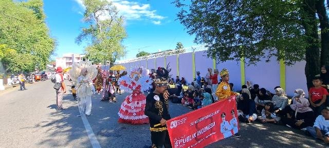 <center>PAWAI SDN 56 BANDA ACEH DALAM RANGKA HUT RI KE-80</center> video